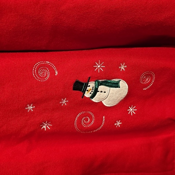 Speculation Red/White  Snowman Embroidered Women's Sweatshirt - Picture 2 of 5